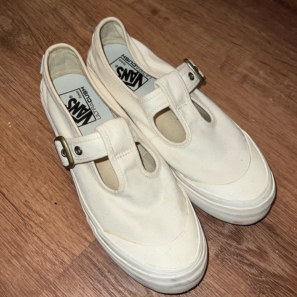 RARE Vans Mary Jane’s Sneaker